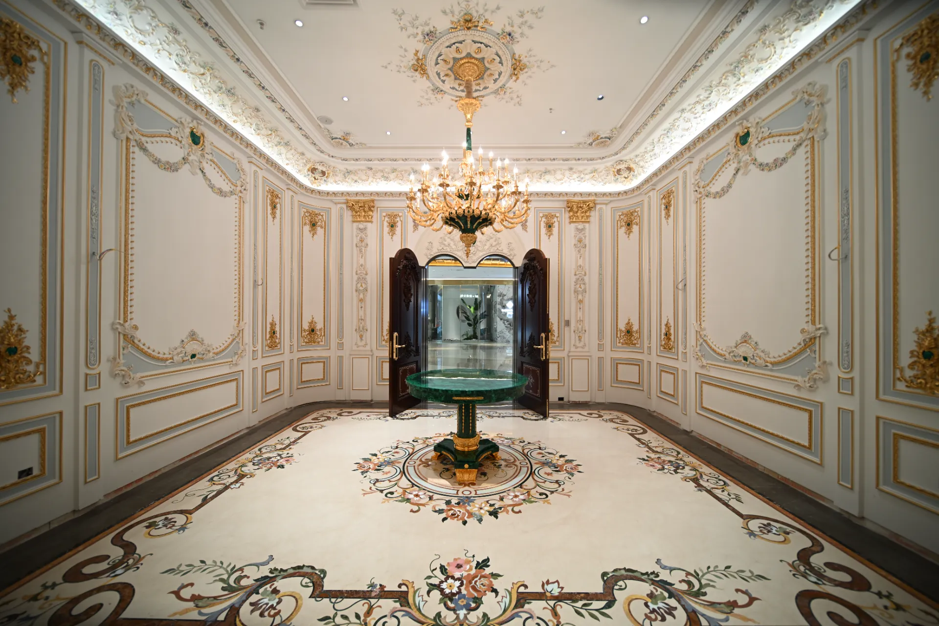 Luxury Marble Inlay Floor with Floral Medallion