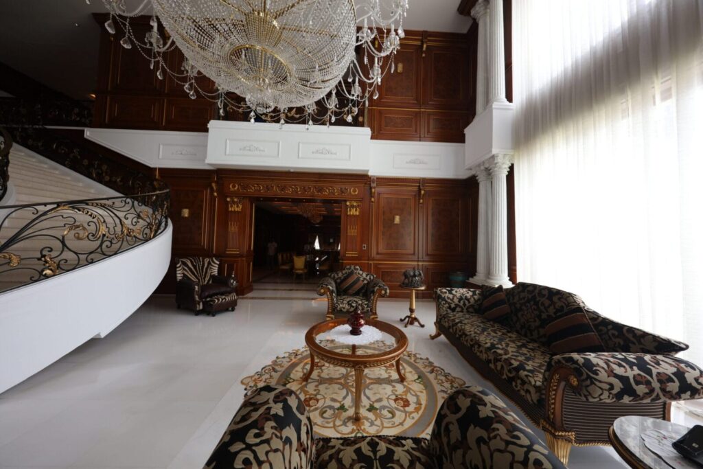 Bashundhara Group Residence, Dhaka — bespoke marble inlay by Art Inlay