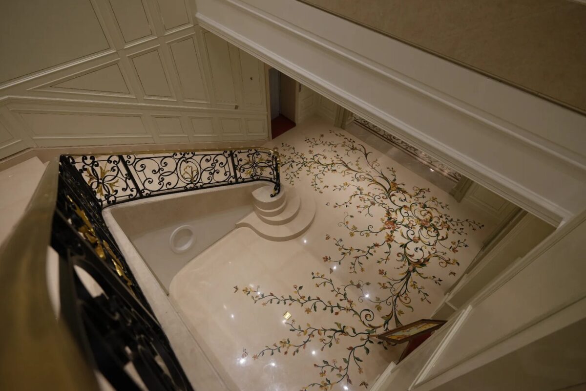 Luxury Bathroom & Spa Waterjet Inlay: Engineering Slip-Resistant Stone Art